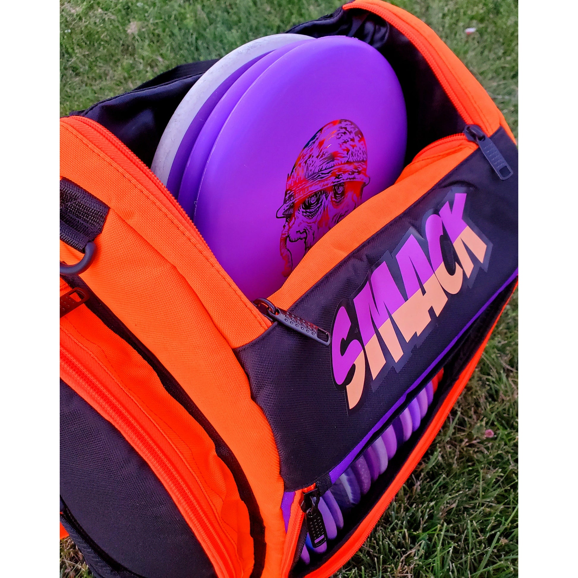 BRIGHT DISC GOLF BACKPACK